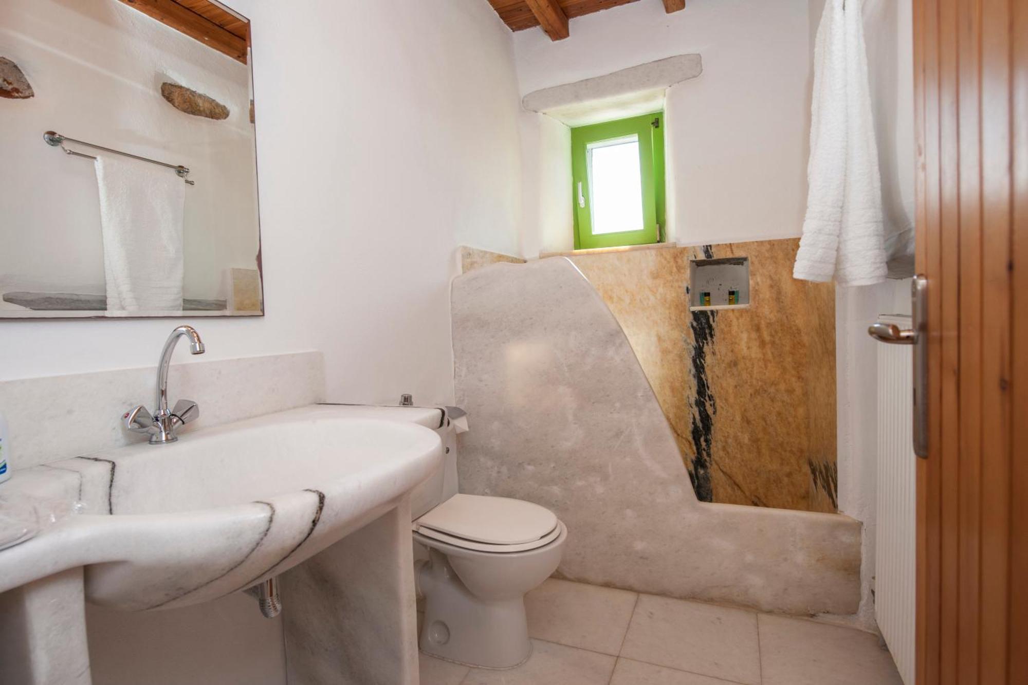 Villa Aeolos With 2 Private Pools Sarakiniko  Экстерьер фото
