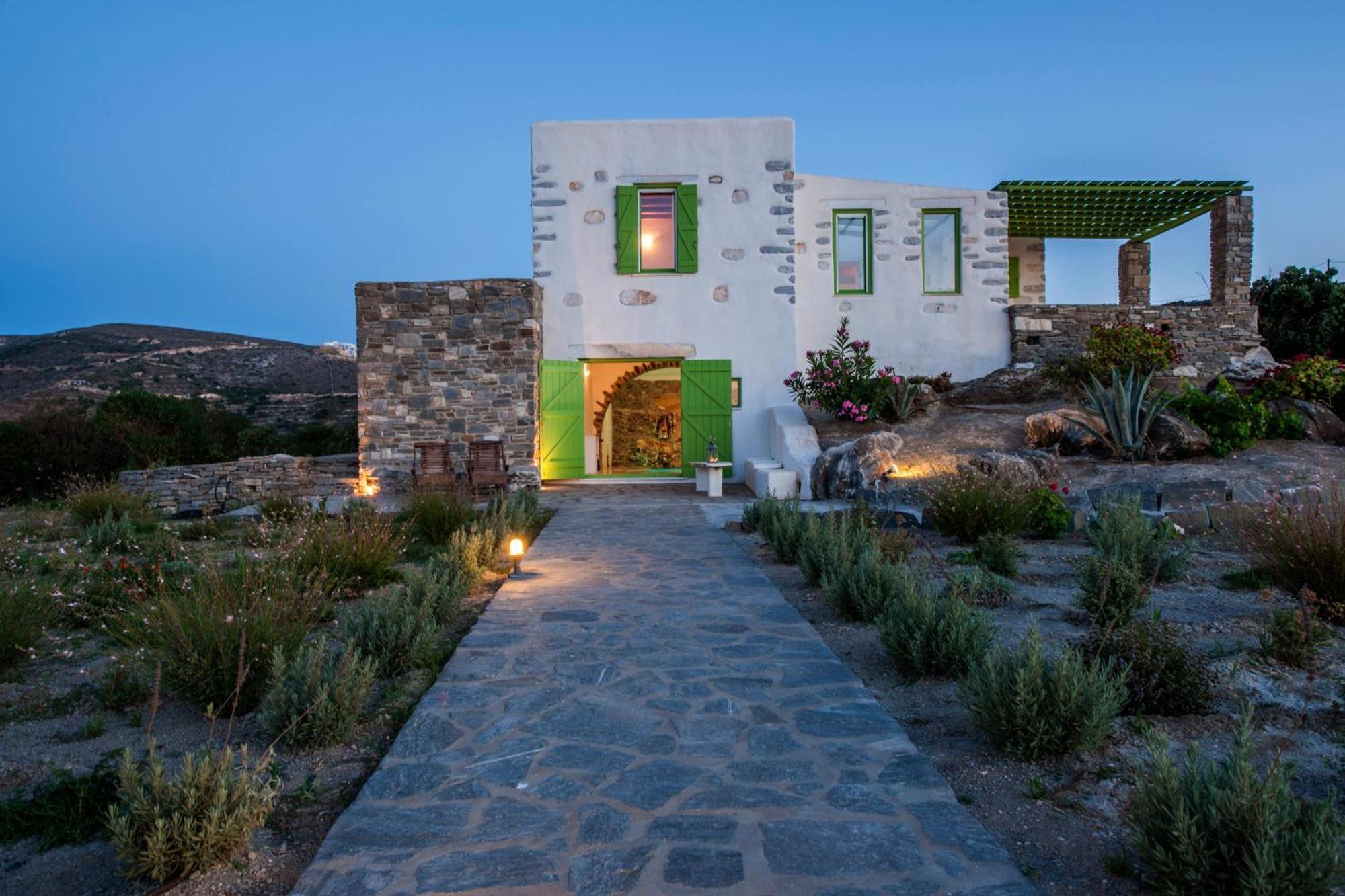 Villa Aeolos With 2 Private Pools Sarakiniko  Экстерьер фото