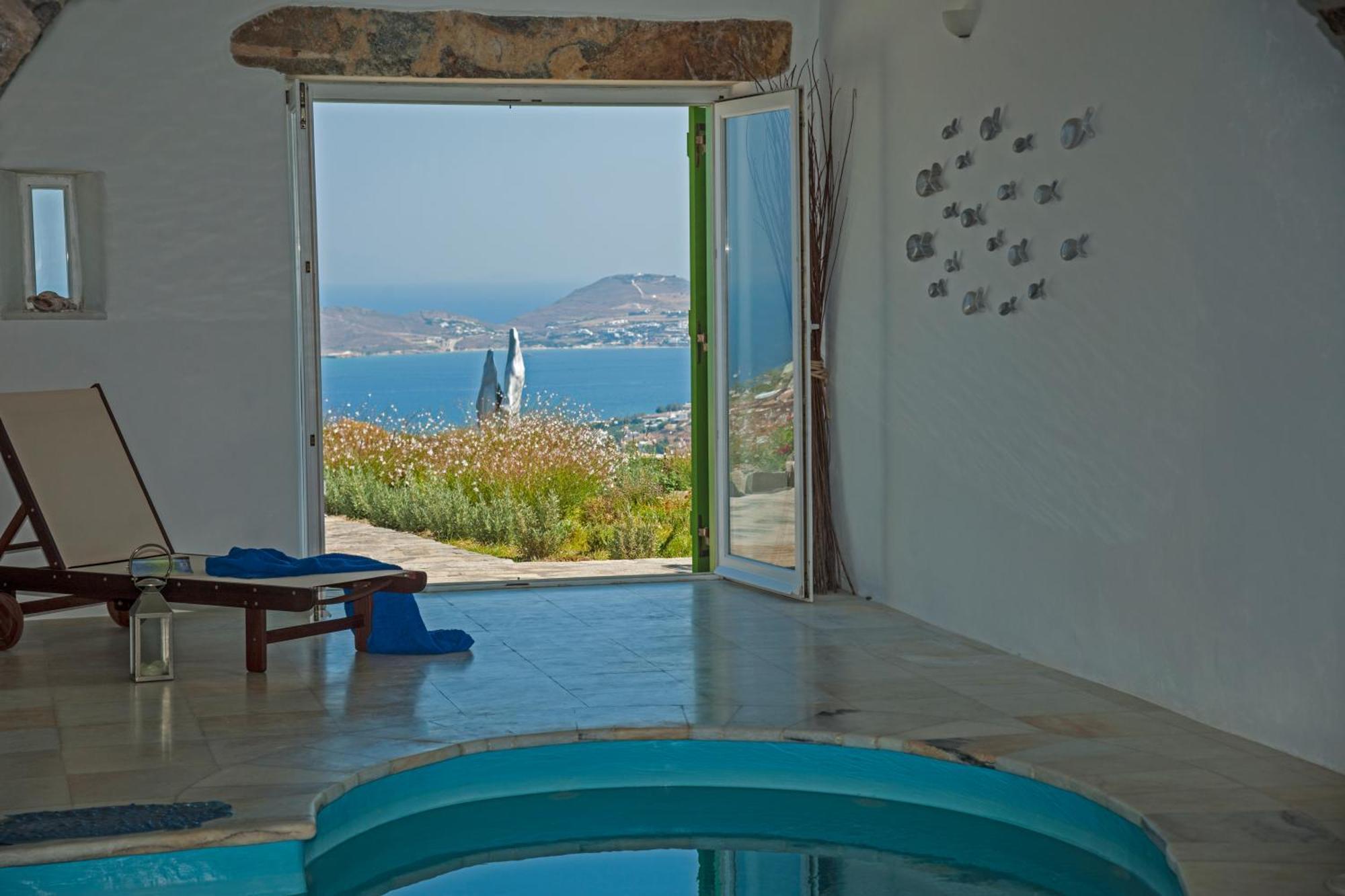 Villa Aeolos With 2 Private Pools Sarakiniko  Экстерьер фото