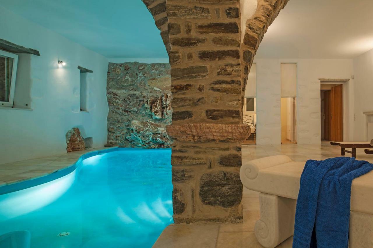 Villa Aeolos With 2 Private Pools Sarakiniko  Экстерьер фото